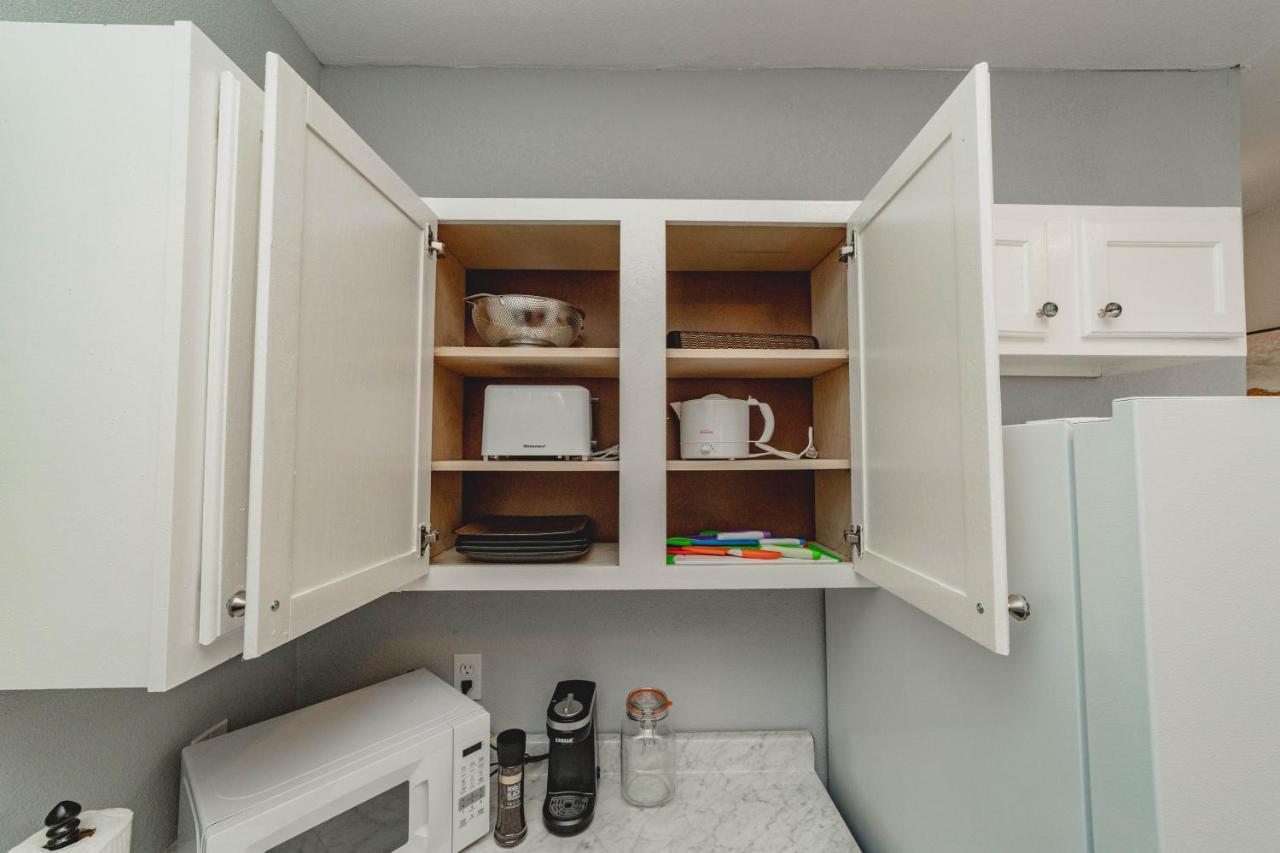 Comfortable King Suite Zen Space Hattiesburg Εξωτερικό φωτογραφία